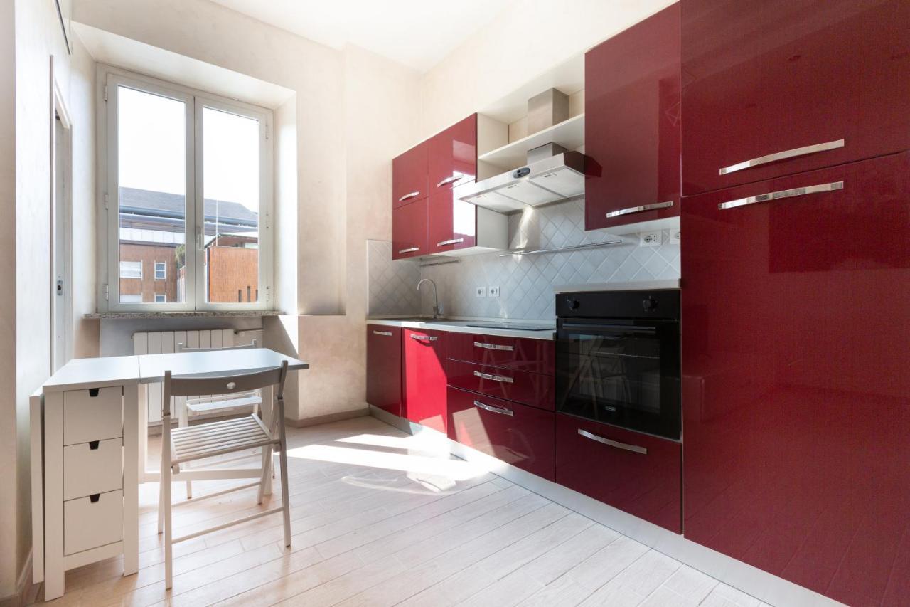 Ferienwohnung Zara Bright Flat Mailand Exterior foto