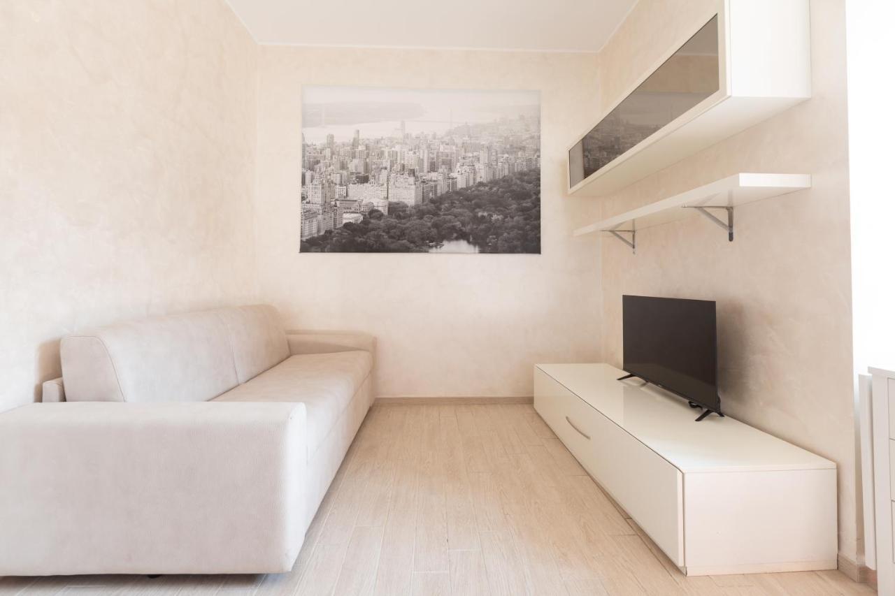 Ferienwohnung Zara Bright Flat Mailand Exterior foto